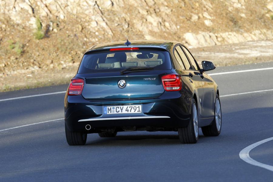  BMW 120d Urban Line 2011 года  (фото 166 из 193)